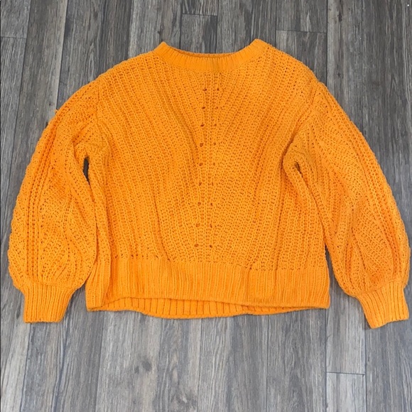 H&M Sweaters - Orange knitted sweater